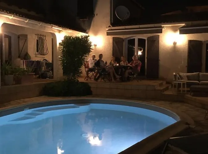 Charmante En Petite Camargue